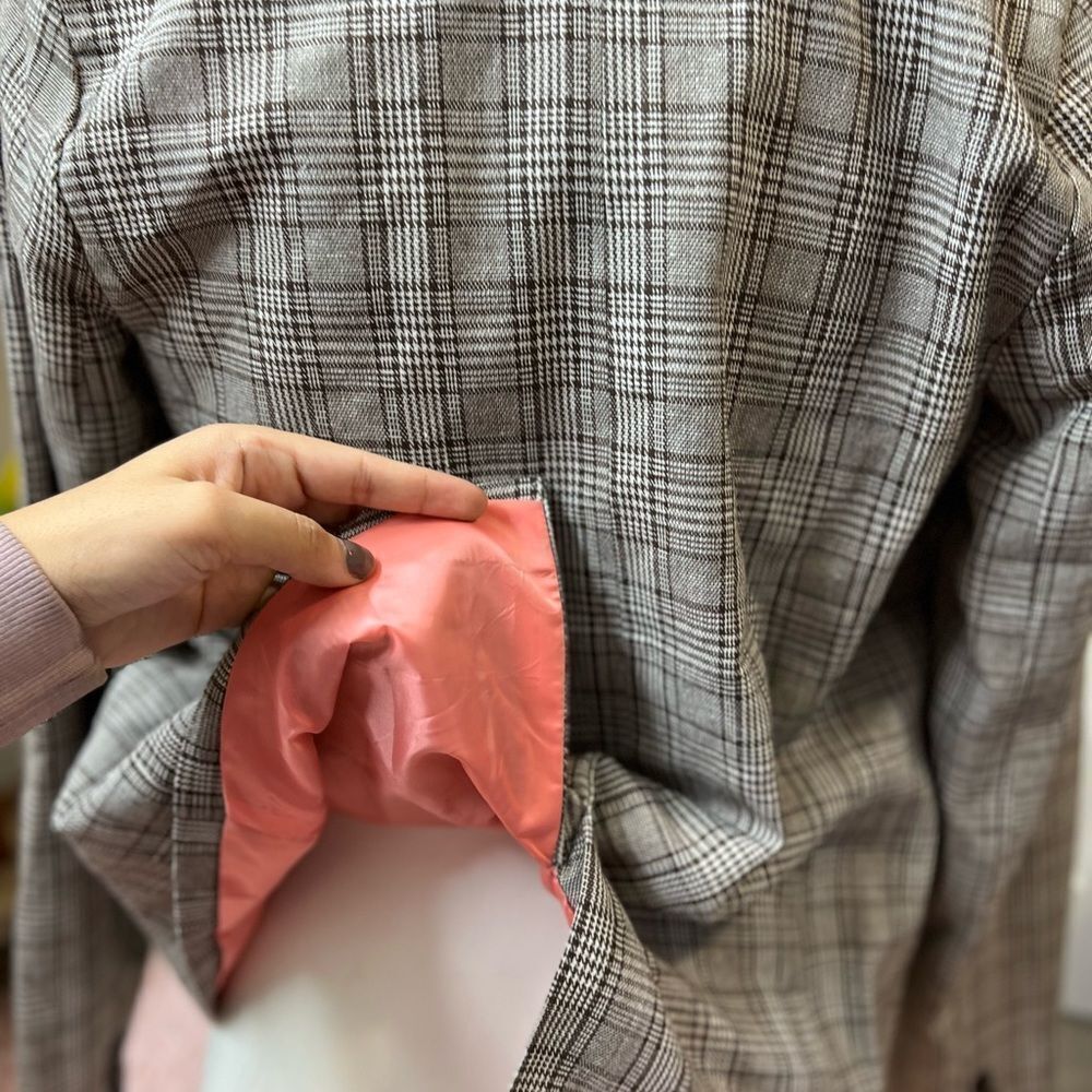 Chocolate USA Plaid Open Front Blazer Jacket Women’s Size S Brown Tan Lined - Picture 9 of 9